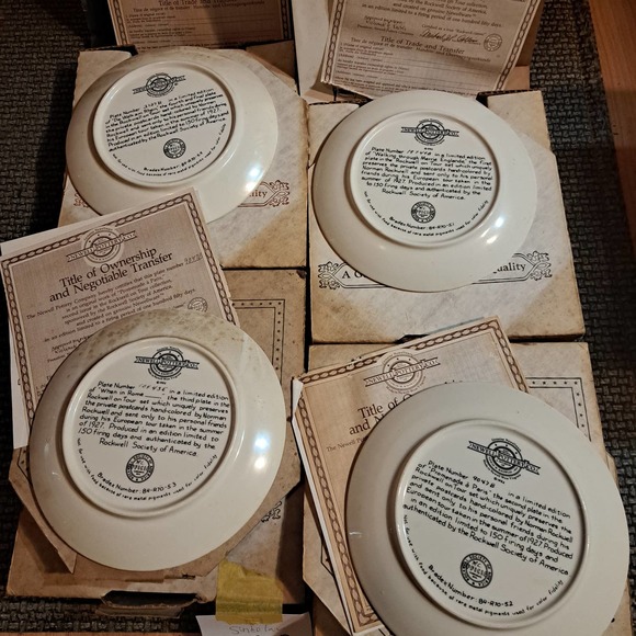 Fun Vintage Norman Rockwell On Tour Plates Newell Pottery Set of 4 COA - Picture 6 of 8